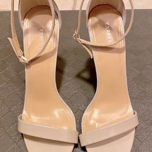 Express Size 8M ankle strap high heels